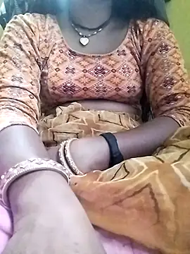 Snapshot of Gopika_Dudi chatting on October 22, 2025, 1:05 am Gopika Dudi online show from October 22, 2025, 1:05 am