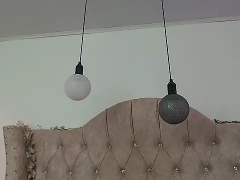 Jessica Carter 01 online show from December 17, 2025, 2:11 pm