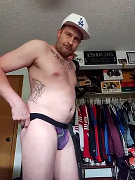 jmoney1219 online show from April 14, 2026, 9:42 pm