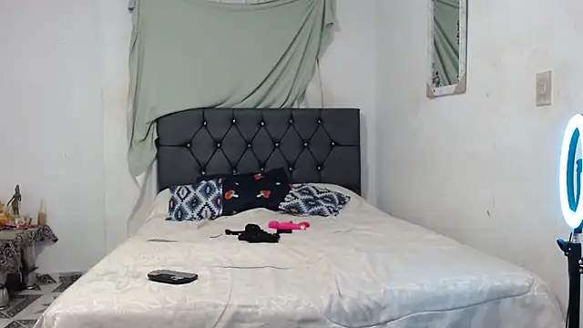 Angeliicaxx online show from September 26, 2025, 2:07 am