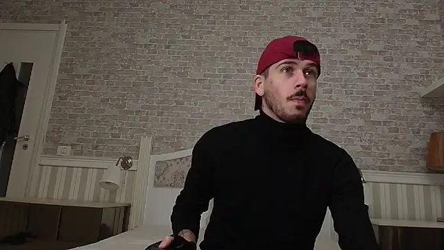 Snapshot of JonahShaw chatting on October 21, 2025, 4:23 am JonahShaw online show from October 21, 2025, 4:23 am