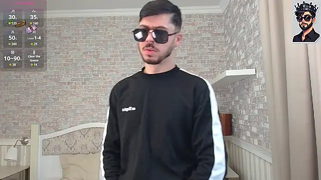 Snapshot of JonahShaw chatting on October 30, 2025, 5:17 am JonahShaw online show from October 30, 2025, 5:17 am