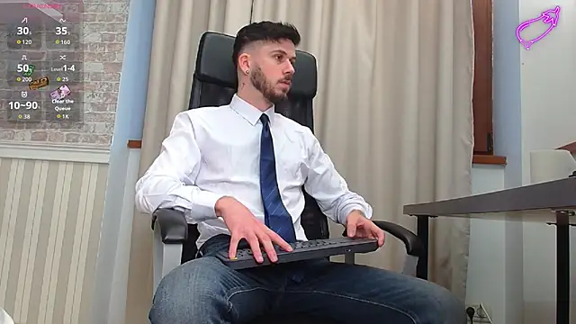 Snapshot of JonahShaw chatting on November 22, 2025, 5:17 am JonahShaw online show from November 22, 2025, 5:17 am