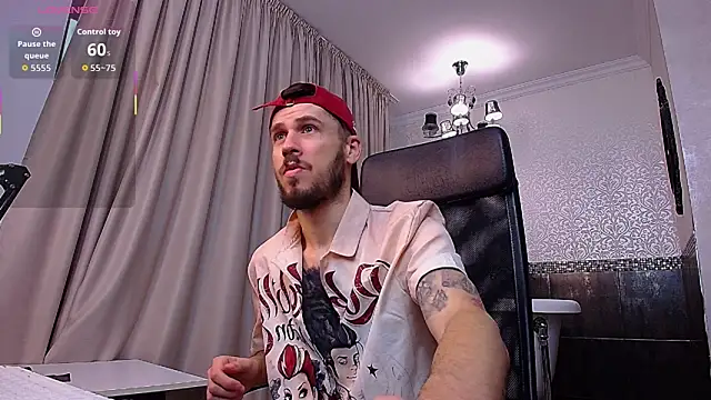 Snapshot of JonahShaw chatting on September 17, 2025, 4:25 am JonahShaw online show from September 17, 2025, 4:25 am