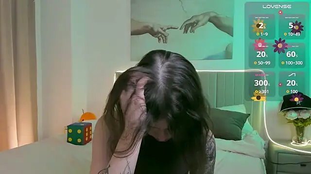 Lisa Blossom online show from November 25, 2025, 6:03 am