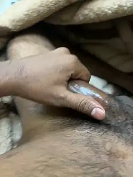 Snapshot of its_Surya_BBC chatting on November 18, 2025, 3:04 pm its Surya BBC online show from November 18, 2025, 3:04 pm