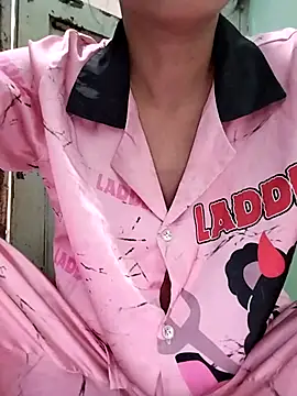 Sexyladzy online show from October 14, 2025, 3:51 am