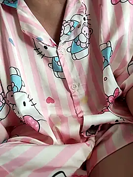 Sexyladzy online show from September 18, 2025, 1:41 am