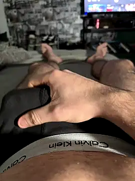 Ggowlad01 online show from December 15, 2025, 7:52 pm