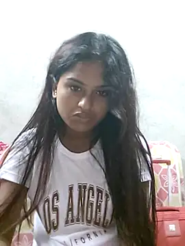 Tara2007 online show from September 13, 2025, 1:44 pm