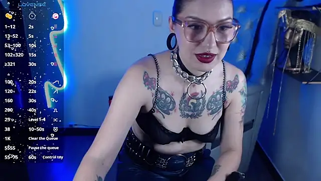 Snapshot of FabulousVenus chatting on September 10, 2025, 3:33 pm FabulousVenus online show from September 10, 2025, 3:33 pm