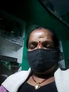 Sexi savita online show from November 18, 2025, 4:43 pm