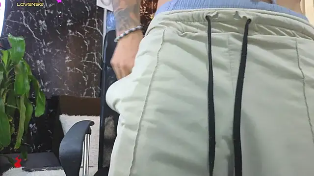 Alexander ferre online show from March 15, 2026, 1:18 pm