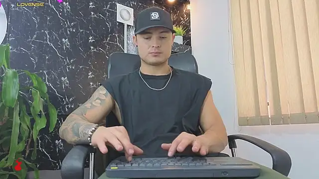 Alexander ferre online show from March 11, 2026, 12:43 pm