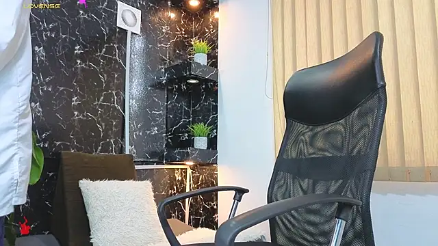 Alexander ferre online show from March 17, 2026, 1:47 pm