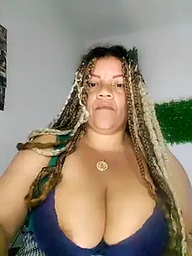 Snapshot of Eva_Luxei chatting on February 6, 2026, 5:25 am Eva Luxei online show from February 6, 2026, 5:25 am