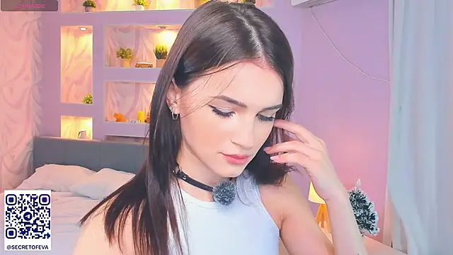 Snapshot of TeriRipka chatting on December 21, 2025, 7:04 pm TeriRipka online show from December 21, 2025, 7:04 pm