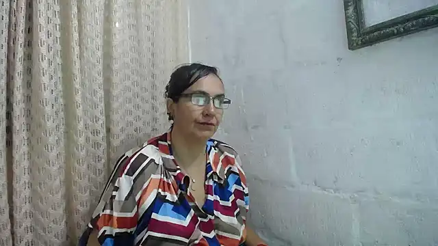 gabbyparker  online show from February 20, 2026, 9:44 am