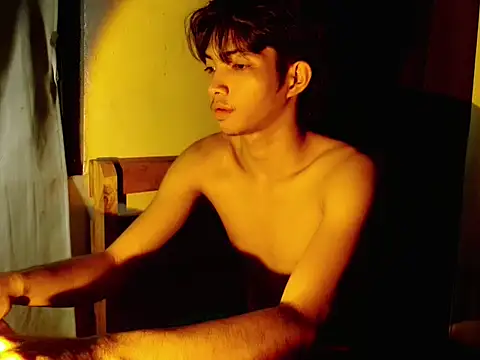 Snapshot of addicted_to_alex chatting on December 4, 2025, 8:13 am addicted to alex online show from December 4, 2025, 8:13 am