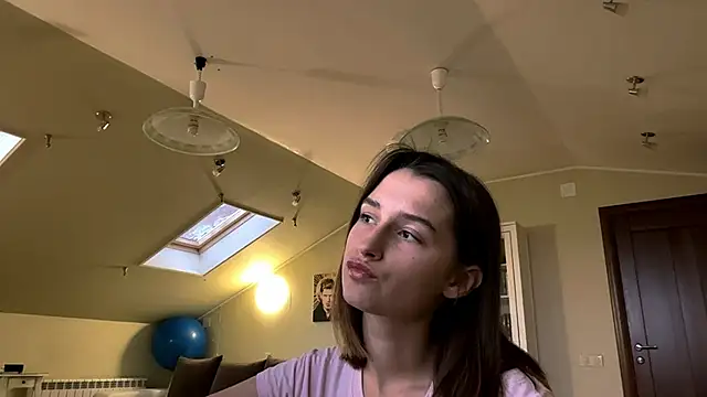 Snapshot of DarlineBrustera chatting on September 18, 2025, 2:42 pm DarlineBrustera online show from September 18, 2025, 2:42 pm