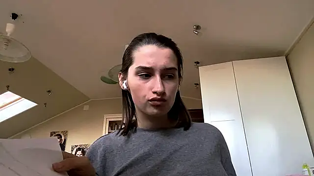 Snapshot of DarlineBrustera chatting on October 3, 2025, 2:29 pm DarlineBrustera online show from October 3, 2025, 2:29 pm