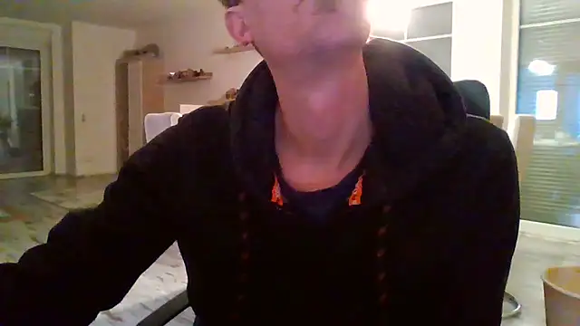 Snapshot of Trockenbau chatting on November 21, 2025, 1:43 pm Trockenbau online show from November 21, 2025, 1:43 pm