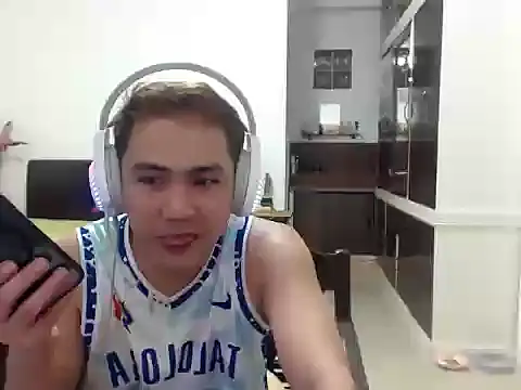 asianhottyboy online show from January 14, 2026, 5:22 am