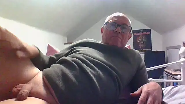 naughtygrandad1 online show from October 16, 2025, 6:16 pm