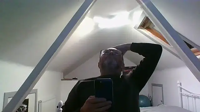 naughtygrandad1 online show from December 16, 2025, 7:29 pm