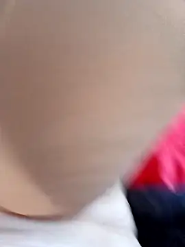 elisaelisa12 online show from October 16, 2025, 8:00 am