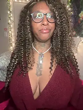 MistiSavannah online show from April 12, 2026, 12:30 pm