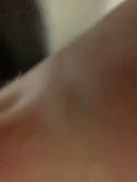 Snapshot of loirinhaszsp chatting on April 11, 2026, 1:13 am loirinhaszsp online show from April 11, 2026, 1:13 am