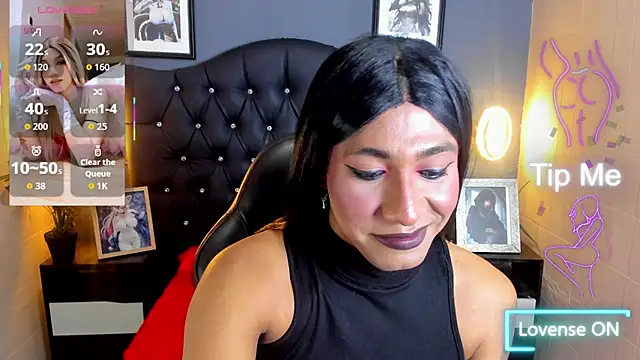 Lucia-Horny24 online show from November 7, 2025, 6:34 pm