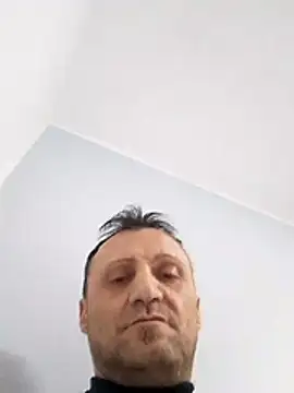 Snapshot of diorjador chatting on April 1, 2026, 9:23 pm diorjador online show from April 1, 2026, 9:23 pm