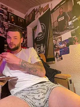 Mexxwell69 online show from November 1, 2025, 4:34 pm