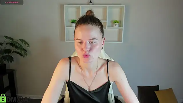 Wanda Gomez online show from September 25, 2025, 2:12 pm