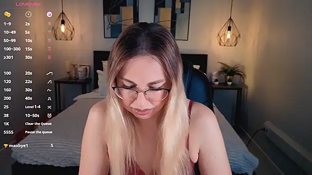 Snapshot of Lexi_terele chatting on October 12, 2025, 6:48 am Lexi terele online show from October 12, 2025, 6:48 am