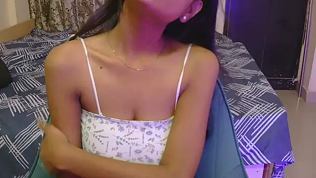 Snapshot of hoty-priya chatting on May 27, 2026, 4:53 am hoty-priya online show from May 27, 2026, 4:53 am