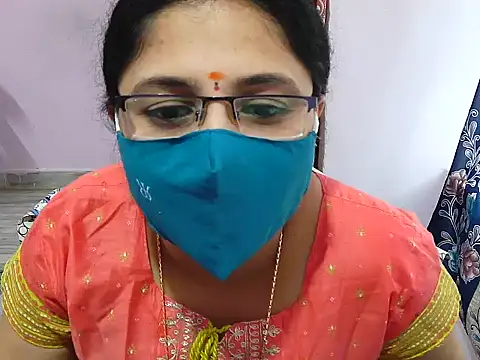 Snapshot of jannu6482 chatting on October 11, 2025, 9:21 am jannu6482 online show from October 11, 2025, 9:21 am