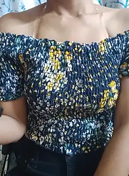 Aashiika1176 online show from October 8, 2025, 10:54 pm