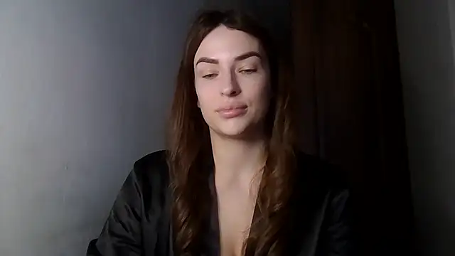 MandiBrooks online show from November 18, 2025, 12:41 pm