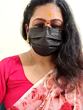 Snapshot of Sweetie_swetha37 chatting on December 15, 2025, 8:09 am Sweetie swetha37 online show from December 15, 2025, 8:09 am