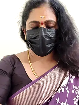 Snapshot of Sweetie_swetha37 chatting on November 19, 2025, 7:36 pm Sweetie swetha37 online show from November 19, 2025, 7:36 pm