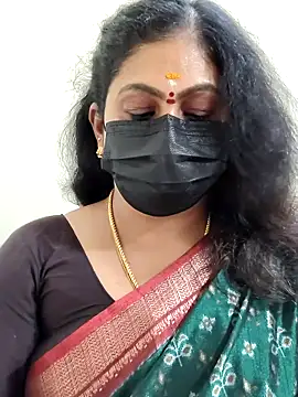 Snapshot of Sweetie_swetha37 chatting on November 12, 2025, 12:53 pm Sweetie swetha37 online show from November 12, 2025, 12:53 pm