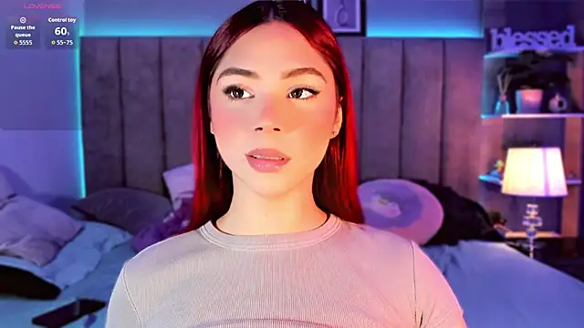 Arianna Ponce online show from October 3, 2025, 5:53 am