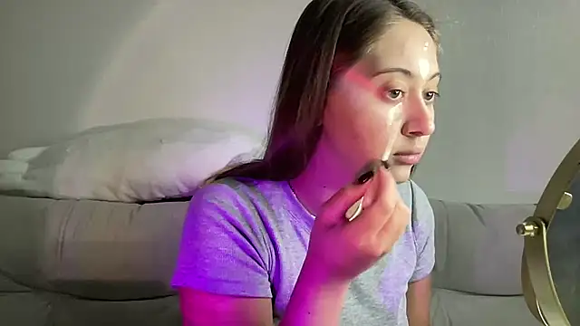 Snapshot of StellarAlice chatting on October 5, 2025, 4:09 pm StellarAlice online show from October 5, 2025, 4:09 pm