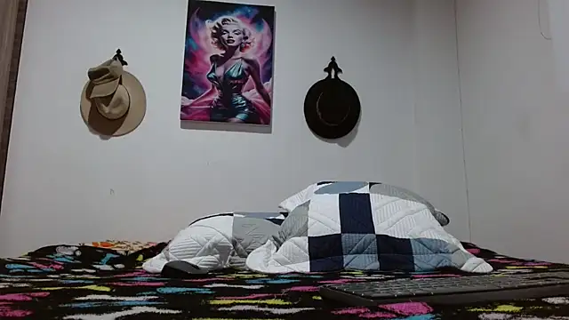 Crystal Star  online show from March 8, 2026, 11:13 am