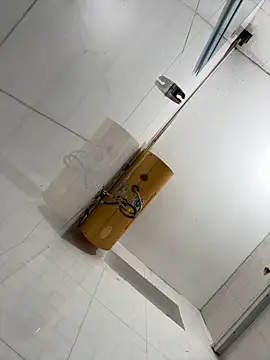 July-Asian online show from November 20, 2025, 1:34 pm