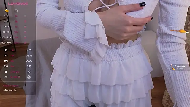 Snapshot of Sonia_Jones chatting on November 30, 2025, 2:29 pm Sonia Jones online show from November 30, 2025, 2:29 pm