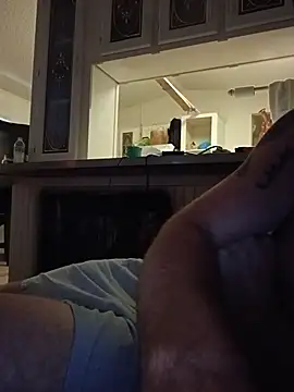 Clarkodile95 online show from July 6, 2026, 3:14 pm
